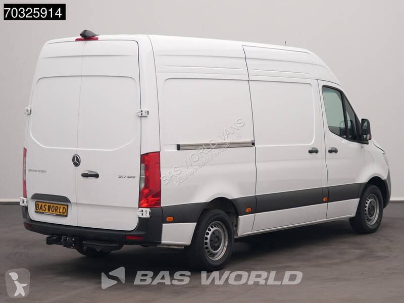 Veículo utilitário Mercedes 317 CDI L2H2 Navi...