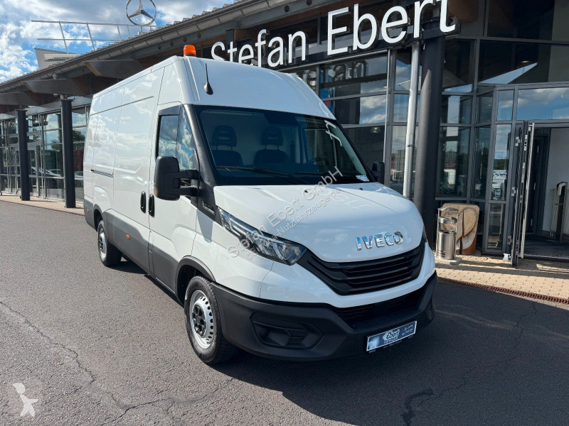 Iveco 35S16 *R3.520mm*Automatik*AHK*LED*...