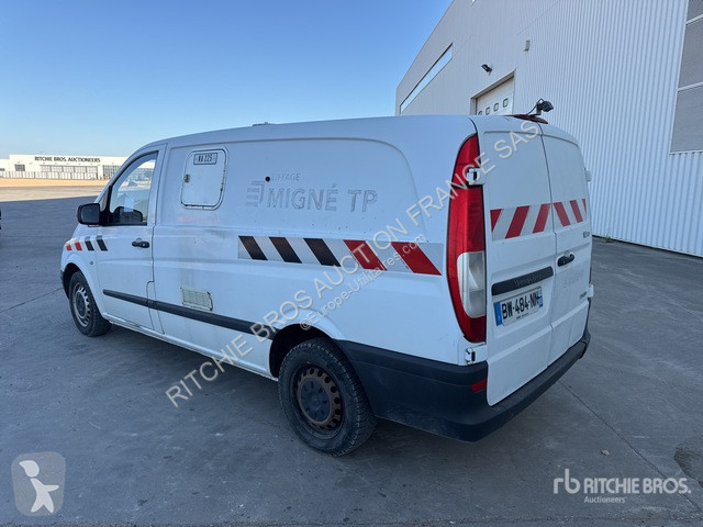 Mercedes 111CDI Transporter