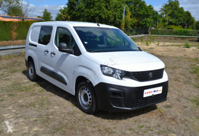 Лекотоварен фургон Peugeot