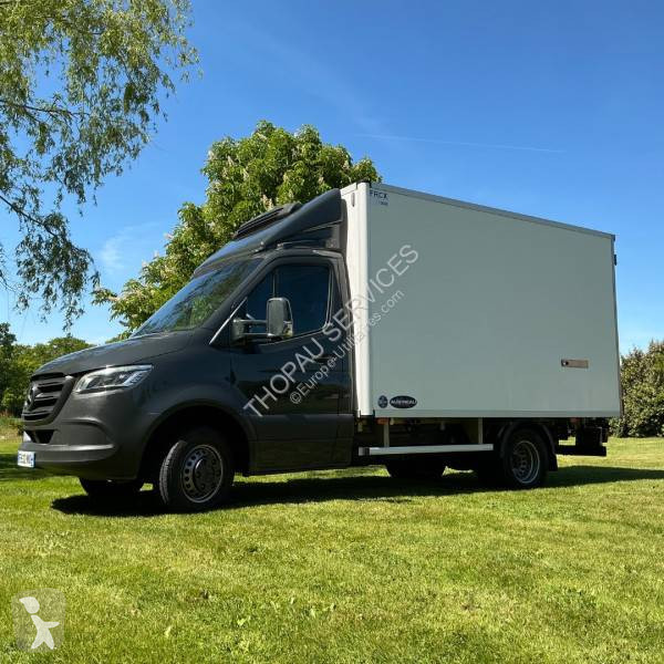 Véhicule utilitaire Mercedes