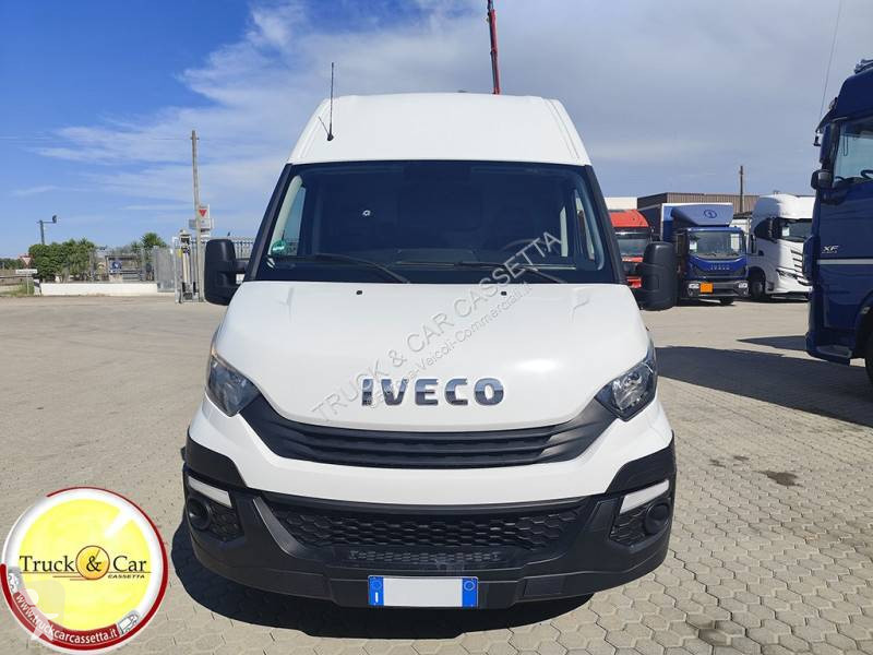 Furgoneta Iveco