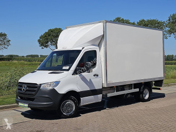 Caja cerrada Mercedes