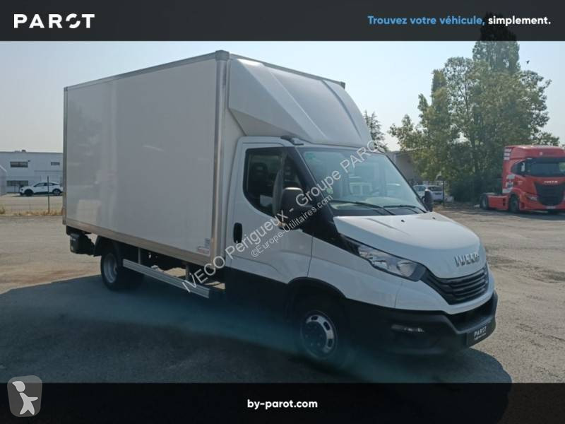 Samochód dostawczy Iveco