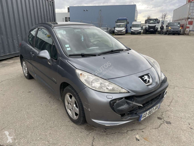 Véhicule utilitaire Peugeot