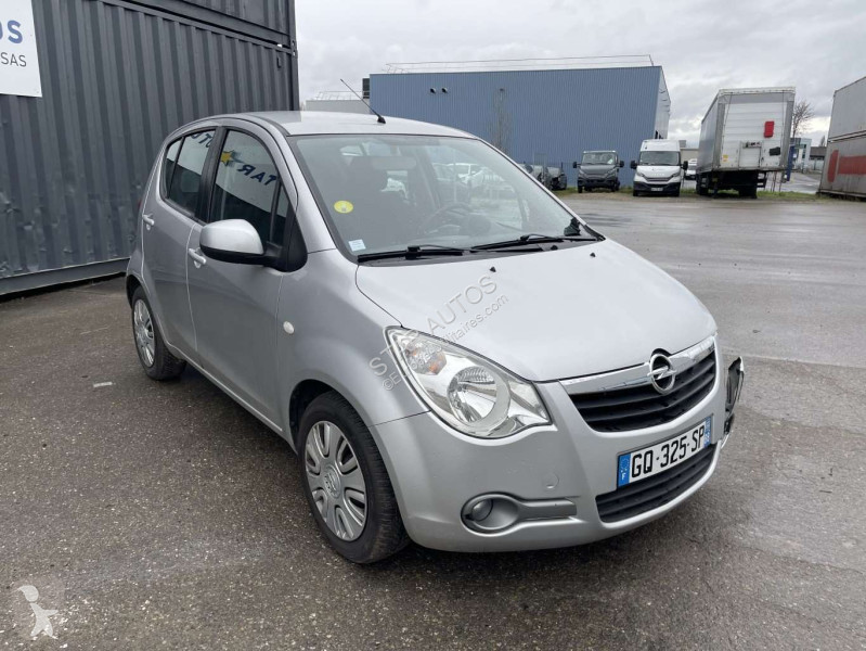 Véhicule utilitaire Opel