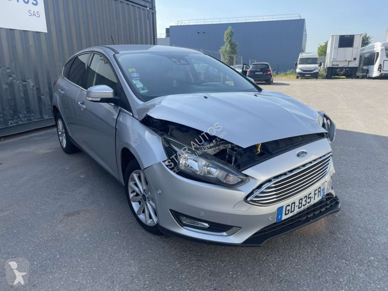 Véhicule utilitaire Ford