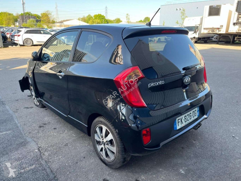 Véhicule utilitaire KIA