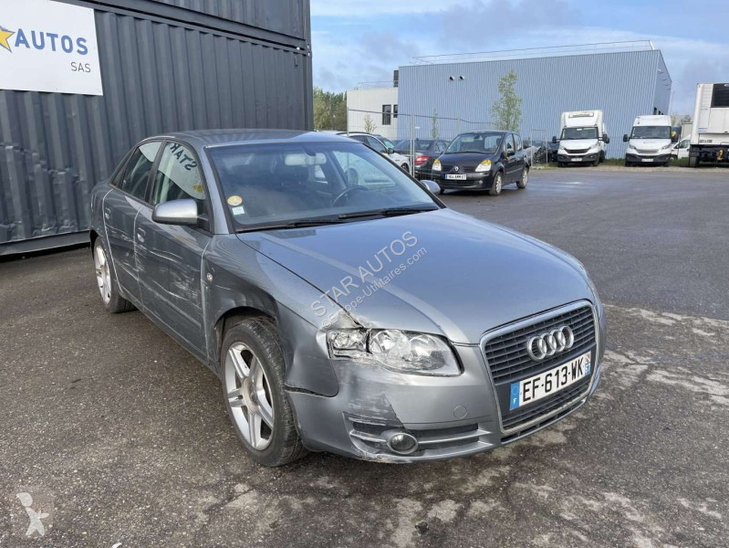 عربة نفعية Audi