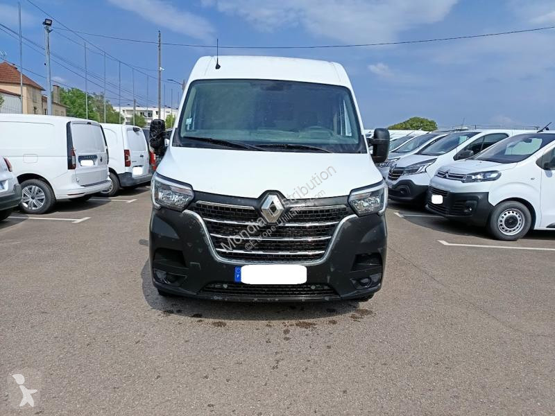Furgoneta Renault L2H2 DCI 135 GRAND CONFORT