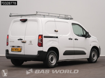 Peugeot Partner Benzine L1H1 Navi Airco Cruise Camera Parkeersensoren v+a Imperiaal Euro6 L1 Kompakt A/C Cruise control 110PK