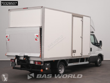 عربة نفعية مقفلة Iveco