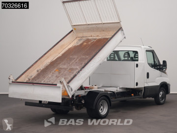 Utilitaire benne Iveco