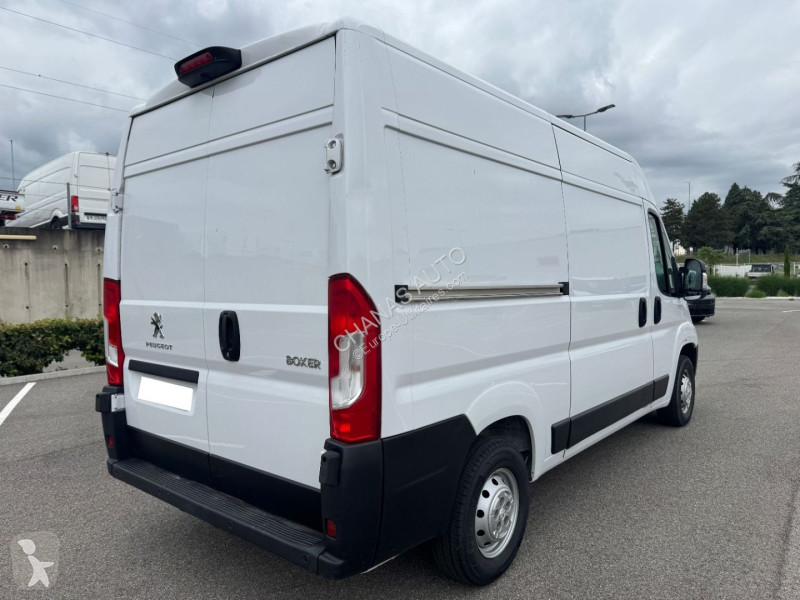 Peugeot 3.0 T L2H2 BLUEHDI 120 Transporter