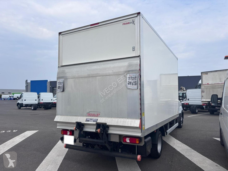Véhicule utilitaire Iveco CCb 35 C16 - 3 litres...
