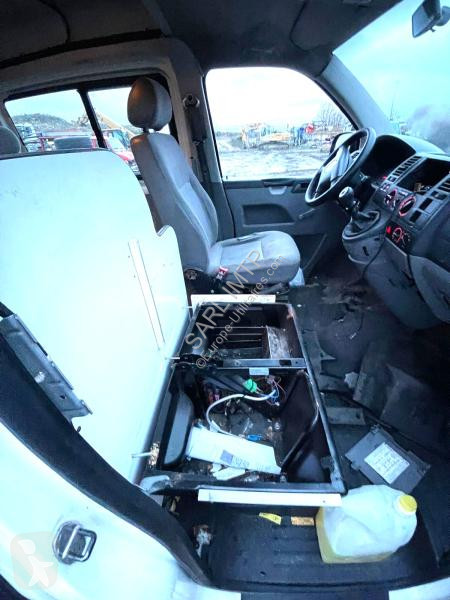Samochód dostawczy Volkswagen  TRANSPORTER 9...