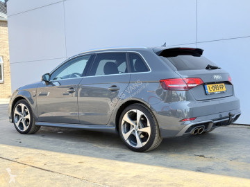 Voiture Audi