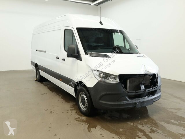 عربة نفعية Mercedes Sprinter 317...