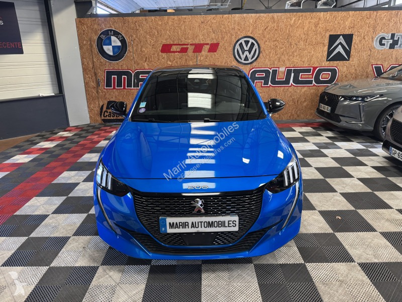 Samochód dostawczy Peugeot 208