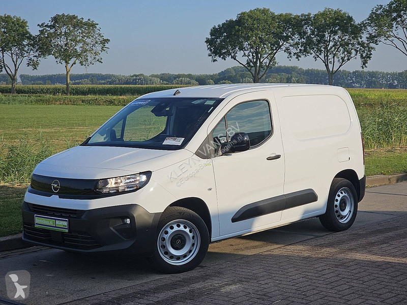 عربة نفعية Opel 1.5 ac automaat EURO6