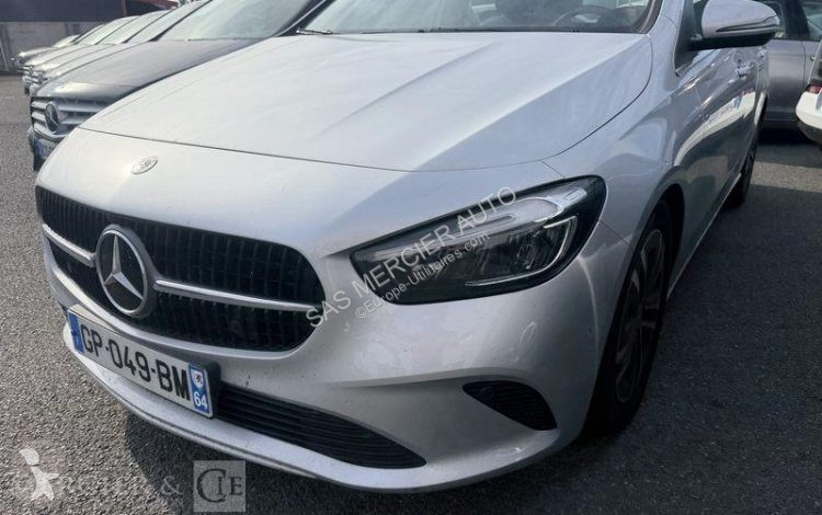 Furgoneta Mercedes
