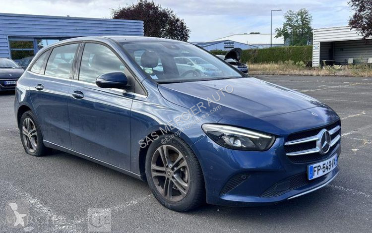 Véhicule utilitaire Mercedes