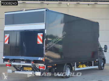 Caja cerrada Iveco nueva