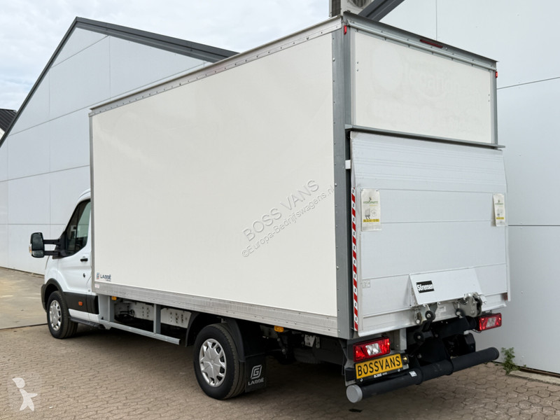 Véhicule utilitaire Ford 2.0 TDCI 130PK...