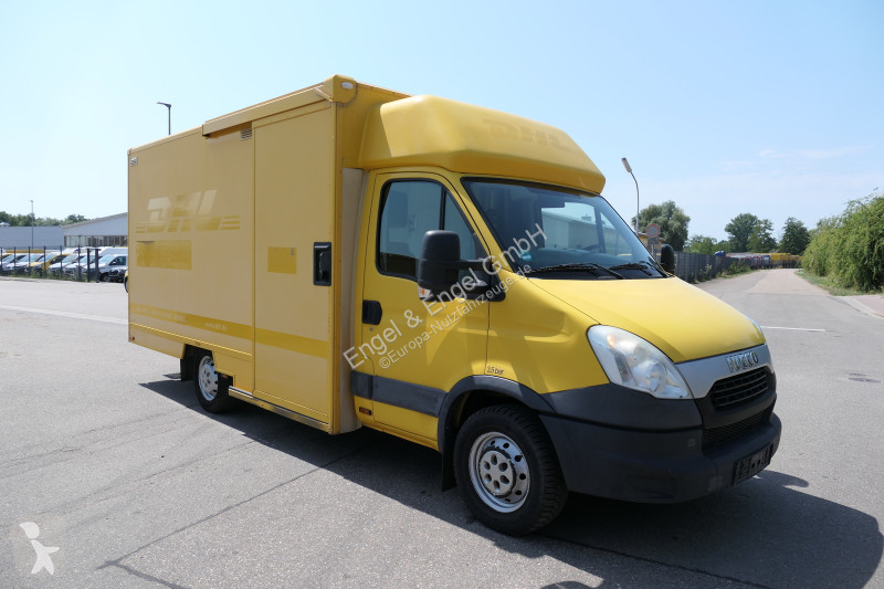Лекотоварен автомобил Iveco Daily 35 S11 C30C...
