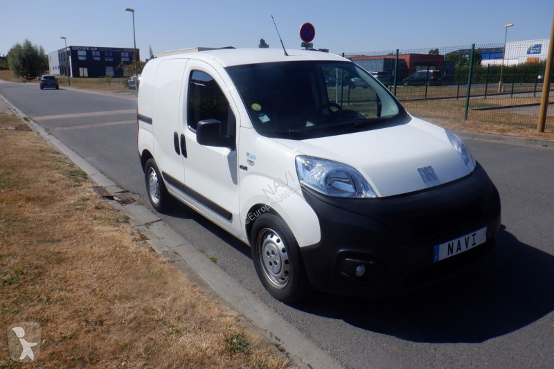 عربة نفعية Fiat FIORINO 1.3 MULTIJET2 95CH EASY...