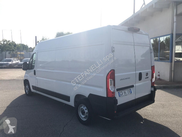 عربة نفعية Fiat Ducato 35 L3H2 2.2 mjt3 140cv...