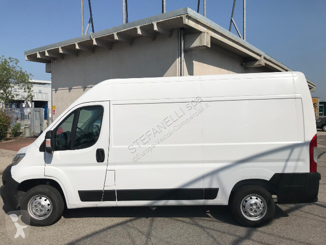 عربة نفعية Citroën Jumper 33 L2H2 2.2 bluehdi...