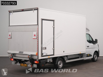 Fourgon Renault neuf