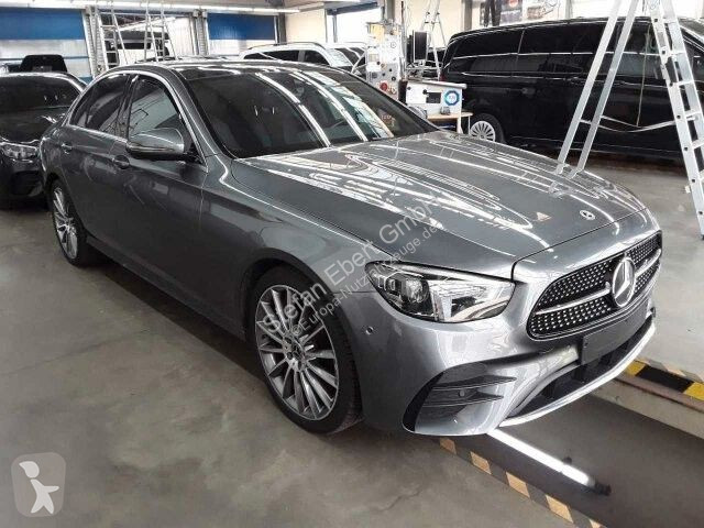 Véhicule utilitaire Mercedes E d...