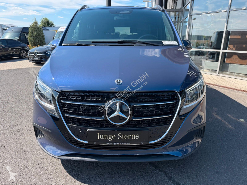 Véhicule utilitaire Mercedes V  d STYLE Tisch...