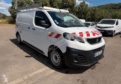 عربة نفعية مقفلة Peugeot