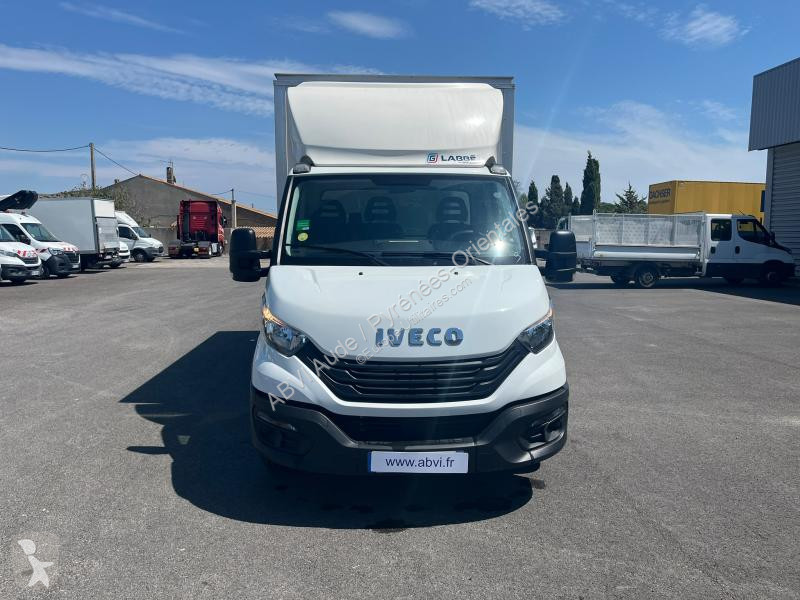عربة نفعية Iveco 35C16H 3.0 35C16 CAISSE HAYON 3L
