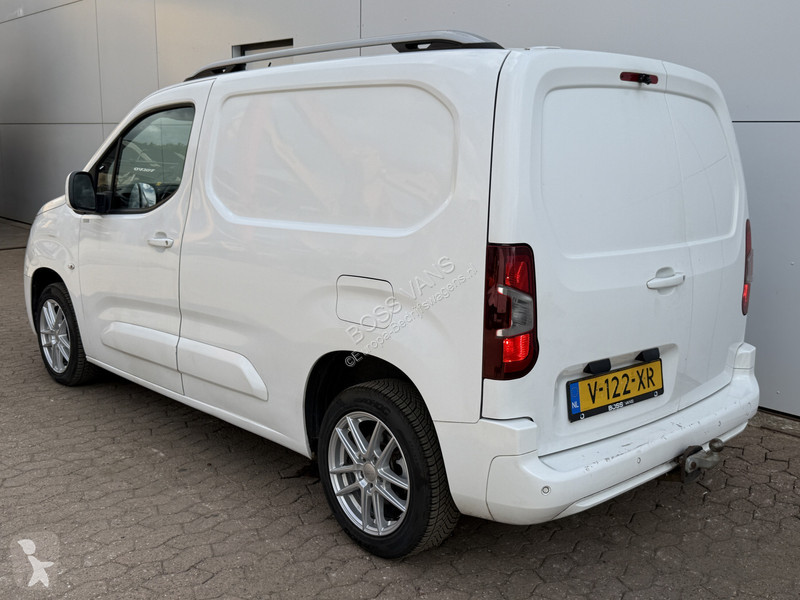 Véhicule utilitaire Opel 1.5D 130PK Automaat L1...