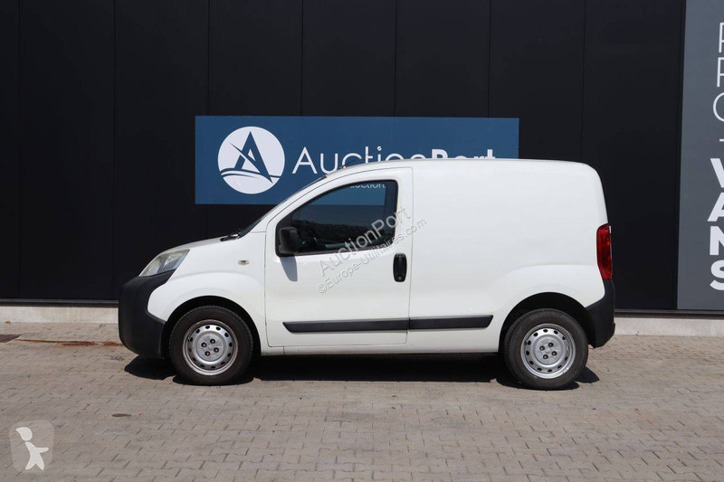 Véhicule utilitaire Peugeot