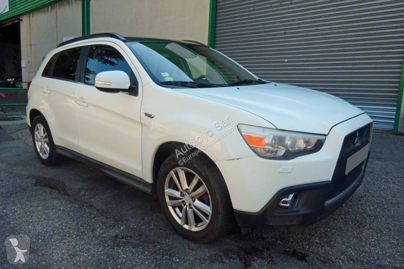Samochód dostawczy Mitsubishi 1,8 DI-D 150