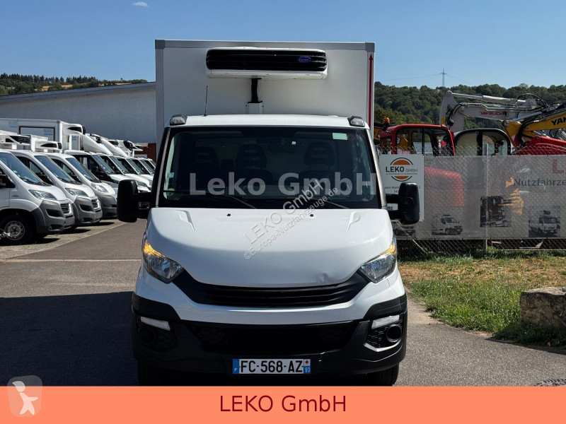 Furgoneta Iveco 35C12 Mit Carrier Xr 350