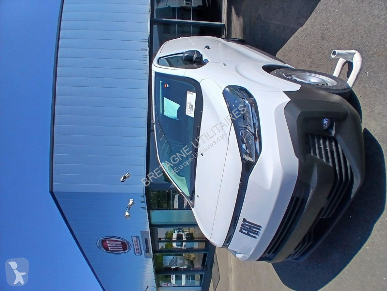 Véhicule utilitaire Fiat SCUDO FG M 2.2 DIESEL...