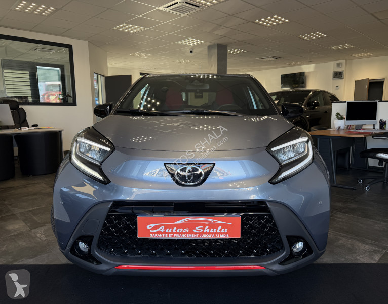عربة نفعية Toyota AYGO X 1.0 VVT-I 72CH...