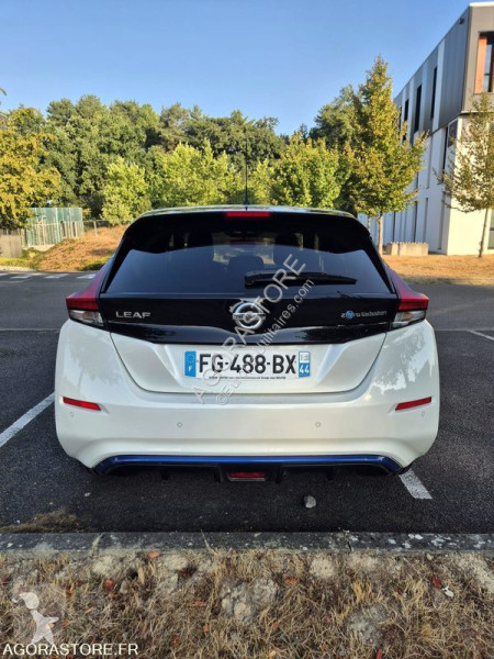 Samochód dostawczy Nissan LEAF