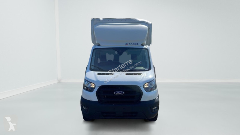 Véhicule utilitaire Ford Chassis Cabine