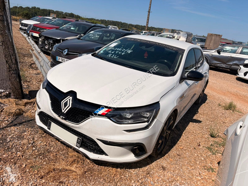 Véhicule utilitaire Renault Mégane IV 1.6...