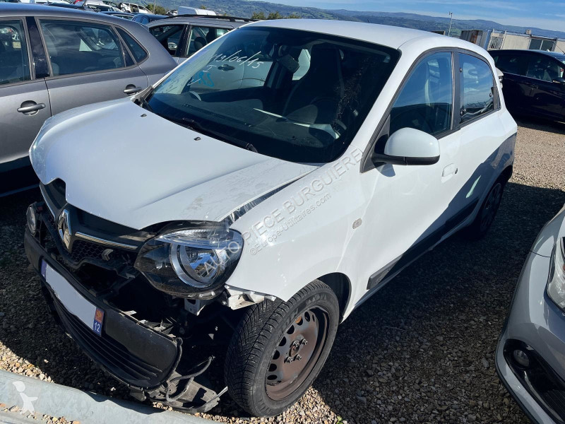 عربة نفعية Renault III 1.0i SCe 70 / HD162