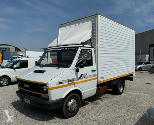 عربة نفعية Iveco 35-10  DIRECT IGNITION A...