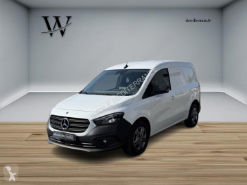 Mercedes van
