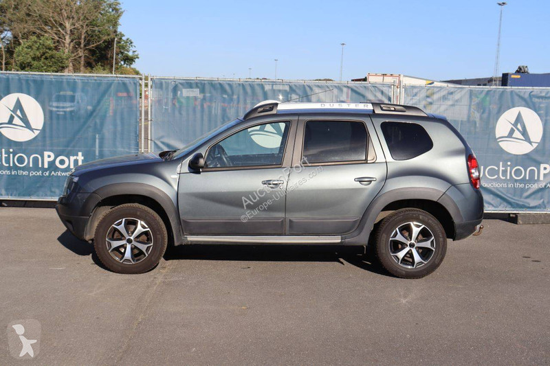عربة نفعية Dacia